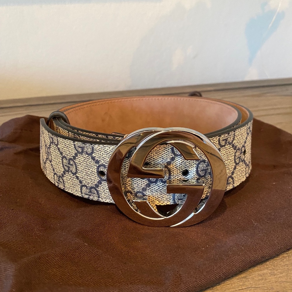 Men’s GG Gucci supreme belt sz 36